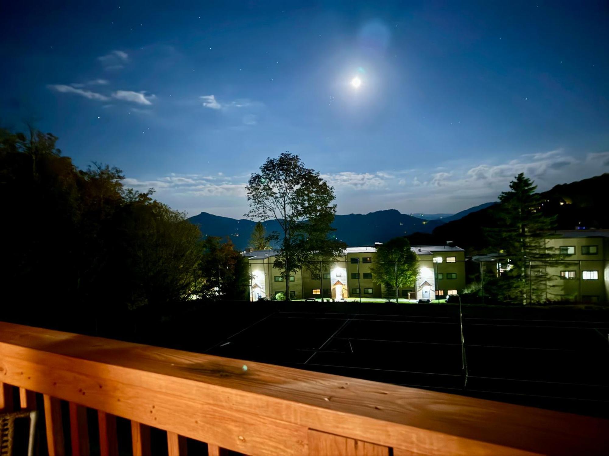 The Sugar Suite - Renovated With A View! Ac! Pool, Hot Tub, Sauna, Gym, Ev Sugar Mountain Dış mekan fotoğraf